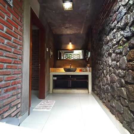 Hotel Coco Garden Kubutambahan  Exterior foto