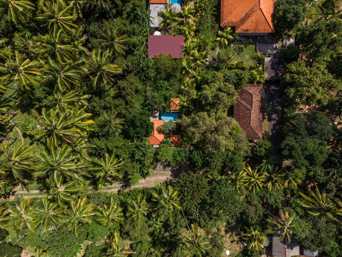Hotel Coco Garden Kubutambahan  Exterior foto