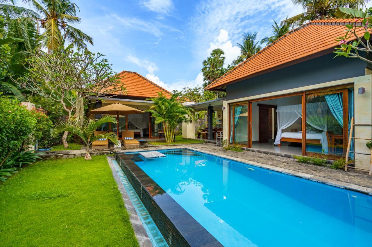 Hotel Coco Garden Kubutambahan  Exterior foto
