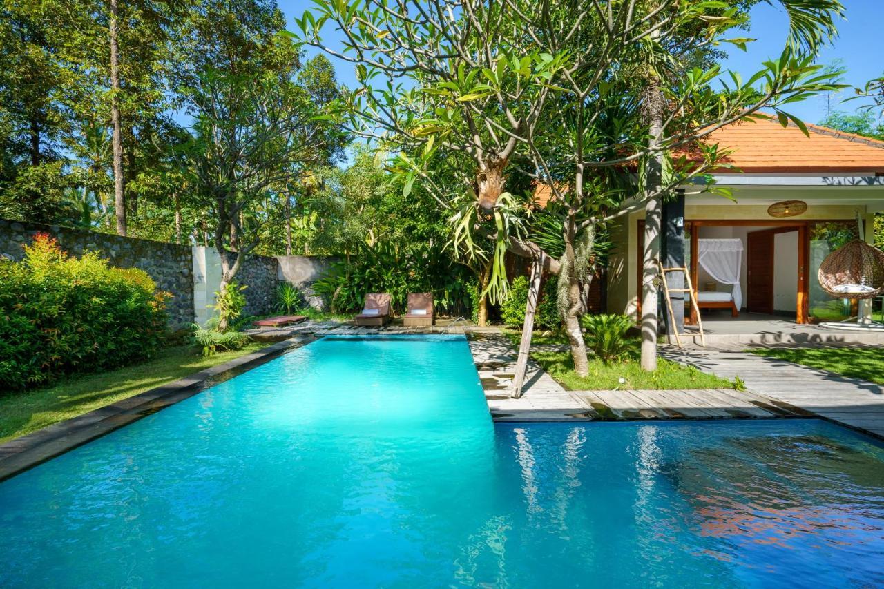 Hotel Coco Garden Kubutambahan  Exterior foto