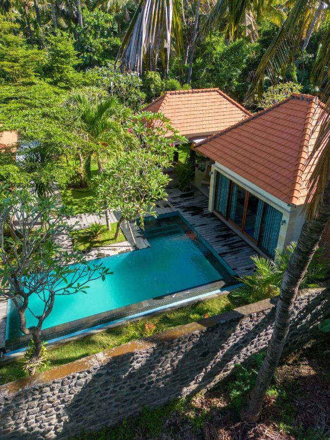 Hotel Coco Garden Kubutambahan  Exterior foto