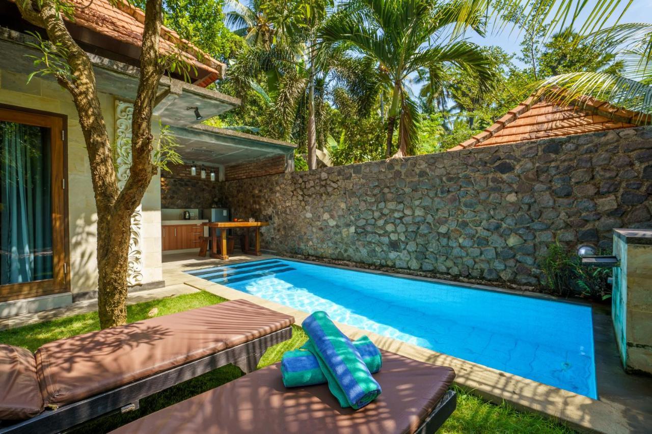 Hotel Coco Garden Kubutambahan  Exterior foto
