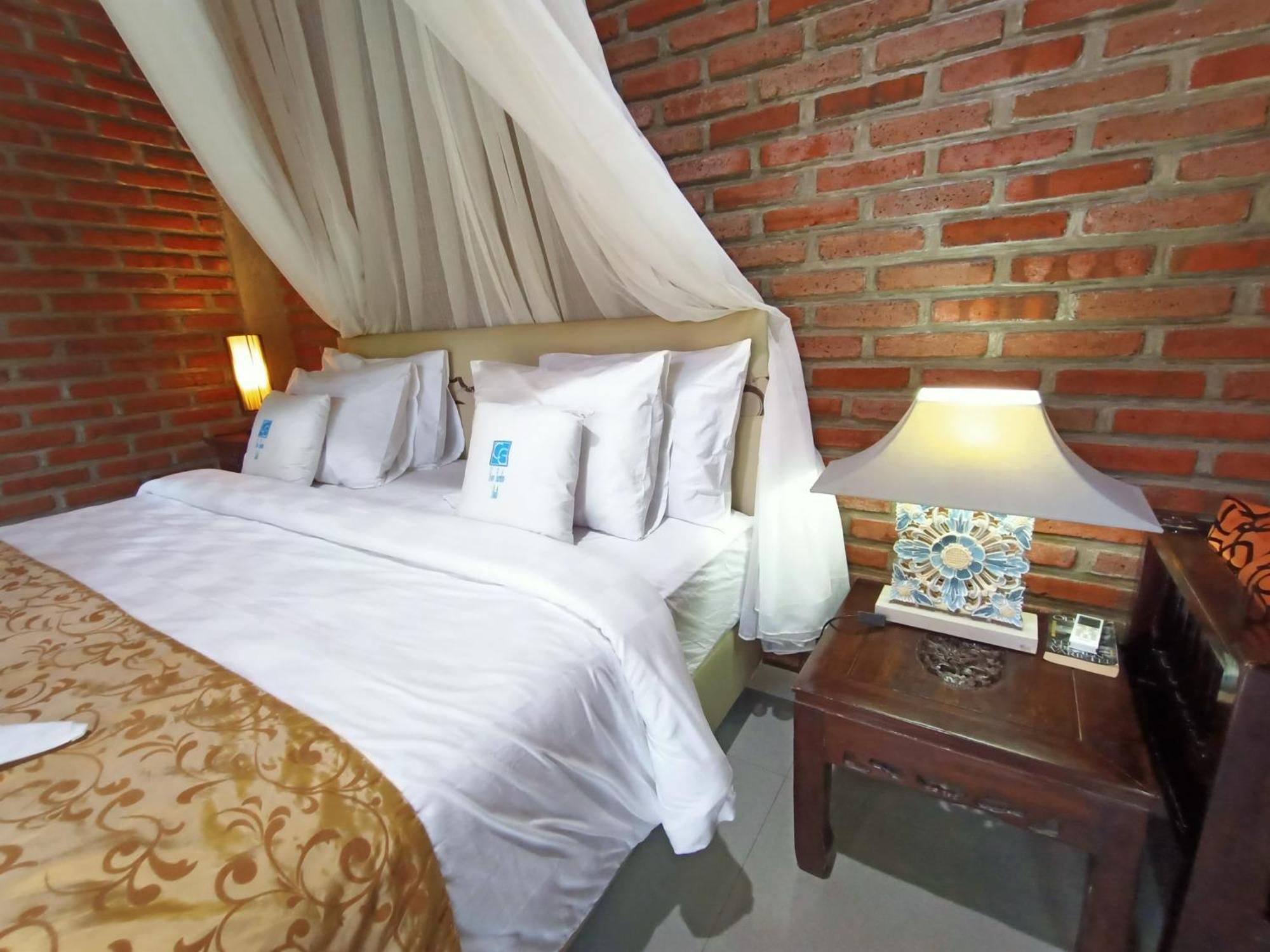 Hotel Coco Garden Kubutambahan  Exterior foto